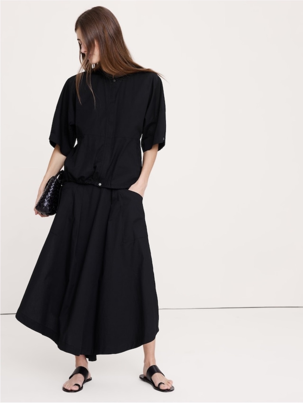 Women’s Short Sleeve Drawstring Jacket Top in Black - Picture 2 of 8